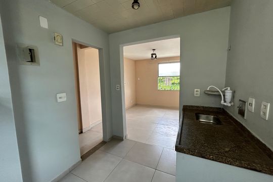 Cozinha de apartamento à venda com 2 quartos, 49m² em Inhaúma, Rio de Janeiro
