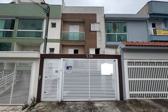 Fachada de apartamento à venda com 2 quartos, 54m² em Vila Camilópolis, Santo André