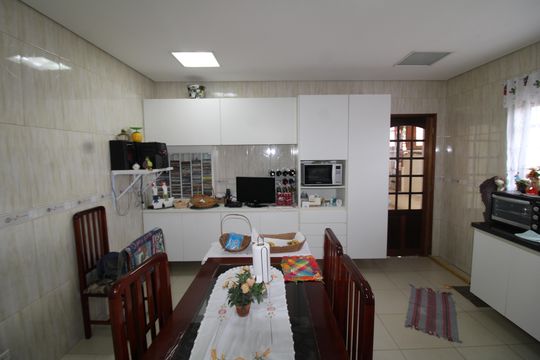 Cozinha de casa à venda com 5 quartos, 181m² em Santa Teresinha, São Paulo