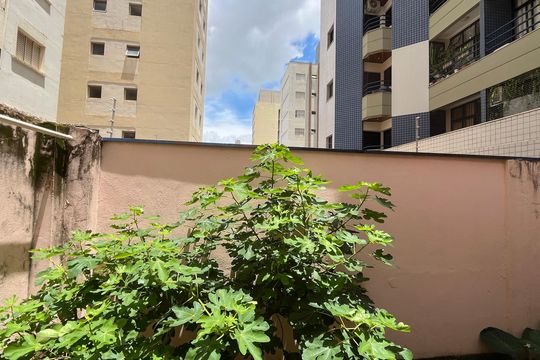 Casa à venda com 3 quartos, 118m² em Centro, Campinas