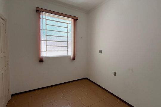 Casa à venda com 3 quartos, 118m² em Centro, Campinas
