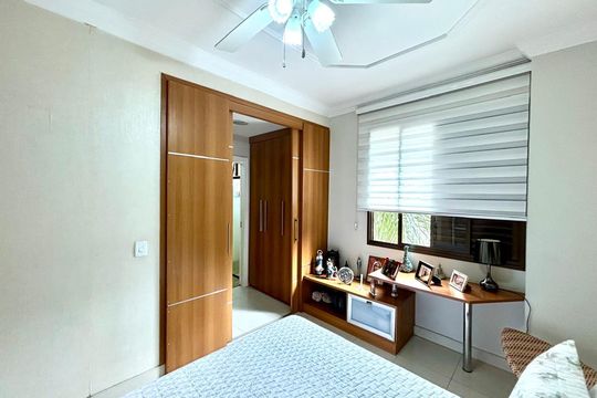 Apartamento à venda com 4 quartos, 135m² em Alto Barroca, Belo Horizonte