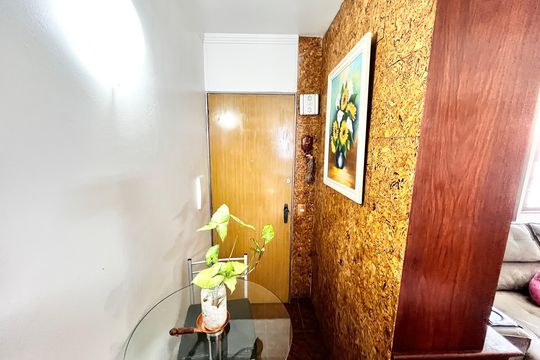 Sala de apartamento à venda com 2 quartos, 60m² em Parque Peruche, São Paulo