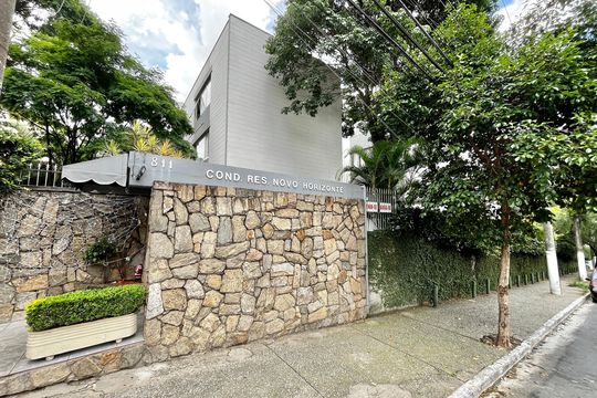 Fachada de apartamento à venda com 2 quartos, 60m² em Parque Peruche, São Paulo