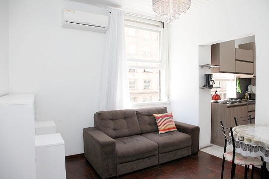 Apartamento à venda com 1 quarto, 49m² em Centro Histórico, Porto Alegre