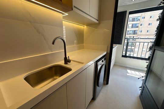 Área de Serviço de apartamento à venda com 3 quartos, 88m² em Alphaville, Barueri
