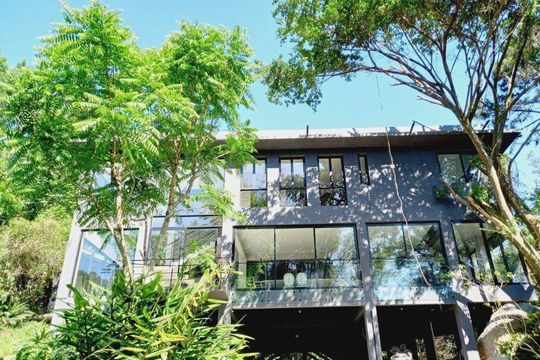 Casa de Condomínio para alugar com 5 quartos, 590m² em Campeche Central, Florianópolis