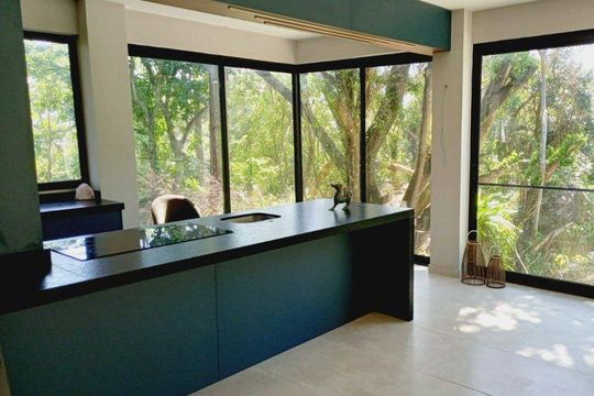 Casa de Condomínio para alugar com 5 quartos, 590m² em Campeche Central, Florianópolis