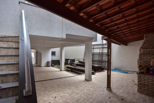 Quintal de casa para alugar com 3 quartos, 250m² em Parque Monte Alegre, Taboão da Serra