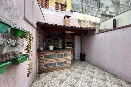Quintal/ Área Gourmet  de casa à venda com 2 quartos, 90m² em Jardim Sao Jose (zona Norte), São Paulo