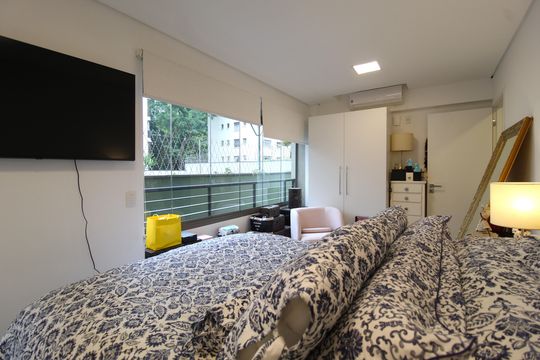 Quarto 1 - Suíte de apartamento para alugar com 2 quartos, 80m² em Vila Nova Conceição, São Paulo
