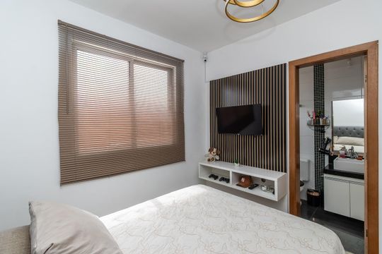 Quarto 3 de apartamento para alugar com 3 quartos, 66m² em Copacabana, Belo Horizonte