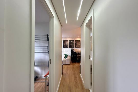 Corredor Quartos  de apartamento à venda com 3 quartos, 71m² em Santo Amaro, São Paulo