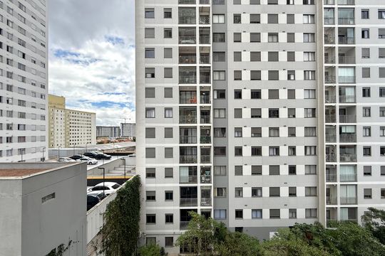 Vista  de apartamento à venda com 3 quartos, 71m² em Santo Amaro, São Paulo