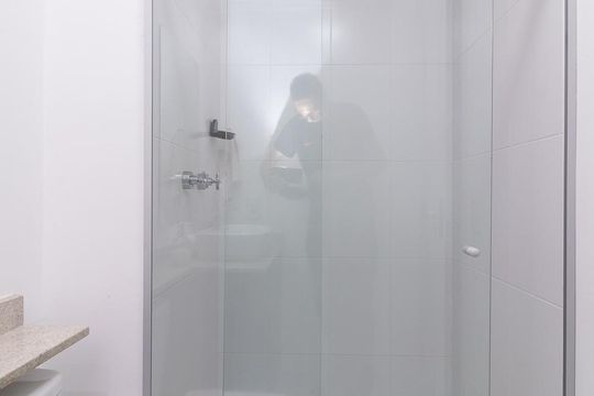 Banheiro de apartamento para alugar com 2 quartos, 63m² em Vila Guilhermina, São Paulo