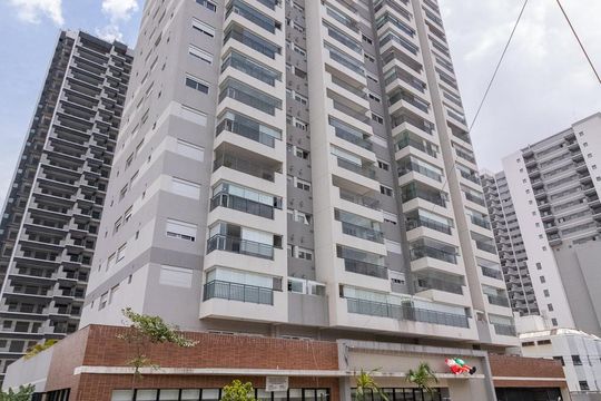 Fachada de apartamento para alugar com 2 quartos, 63m² em Vila Guilhermina, São Paulo