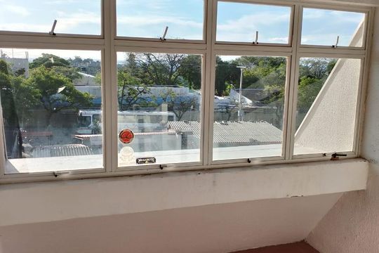 Varanda do Quarto 2 de apartamento para alugar com 2 quartos, 180m² em Teresópolis, Porto Alegre