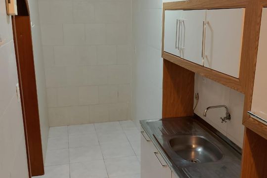 Cozinha de apartamento para alugar com 1 quarto, 55m² em Petrópolis, Porto Alegre