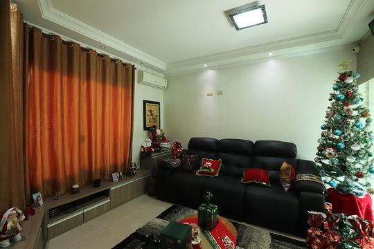 Sala  de casa à venda com 5 quartos, 200m² em Vila Ferreira, São Bernardo do Campo