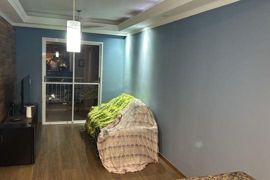 Apartamento à venda com 3 quartos, 80m² em Jardim Tupanci, Barueri