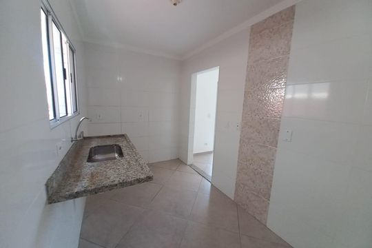 Cozinha de casa de condomínio para alugar com 3 quartos, 108m² em Catiapoa, São Vicente