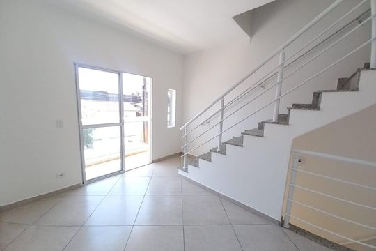 Sala de casa de condomínio para alugar com 3 quartos, 108m² em Catiapoa, São Vicente