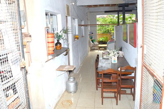 entrada de casa para alugar com 1 quarto, 70m² em Belmonte, Belo Horizonte