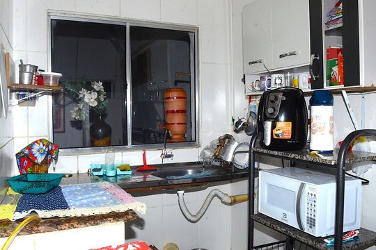 Cozinha de casa para alugar com 1 quarto, 70m² em Belmonte, Belo Horizonte