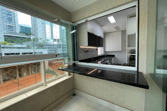 Apartamento à venda com 2 quartos, 77m² em Vila da Serra, Nova Lima