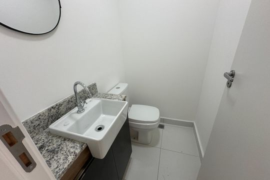 Lavabo de apartamento para alugar com 3 quartos, 69m² em Jardim Esperanca, Barueri
