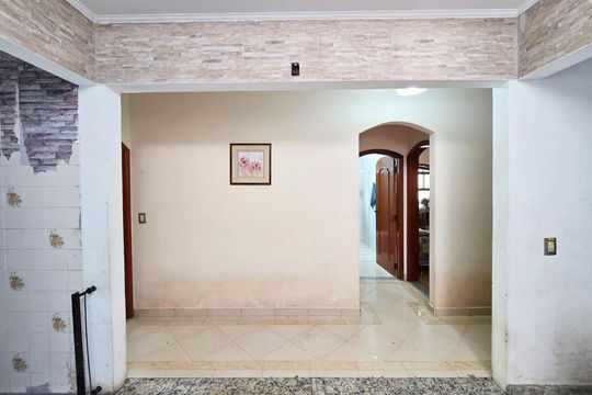 Copa de casa para alugar com 4 quartos, 260m² em Vila Rosalia, Guarulhos