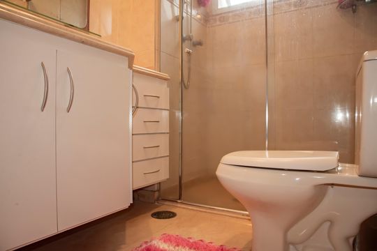 Banheiro da Suíte 2 de apartamento à venda com 3 quartos, 149m² em Chácara Inglesa, São Paulo