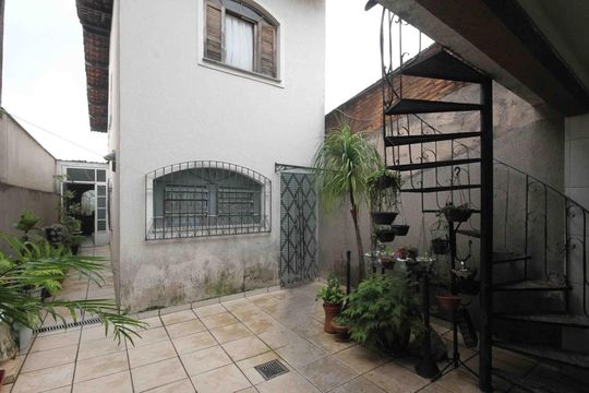 Área de Serviço de casa à venda com 3 quartos, 165m² em Jardim Ana Rosa, São Paulo