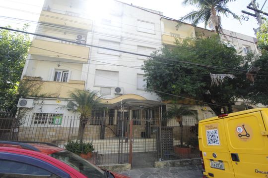 Fachada de apartamento à venda com 3 quartos, 82m² em Floresta, Porto Alegre