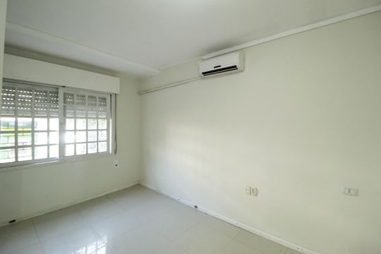 Suíte 1 de apartamento à venda com 3 quartos, 82m² em Floresta, Porto Alegre