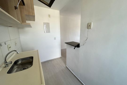 Cozinha de apartamento para alugar com 2 quartos, 45m² em Cascadura, Rio de Janeiro