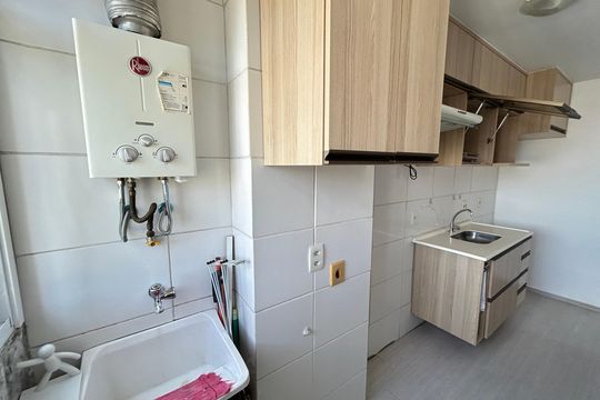 Área de Serviço de apartamento para alugar com 2 quartos, 45m² em Cascadura, Rio de Janeiro