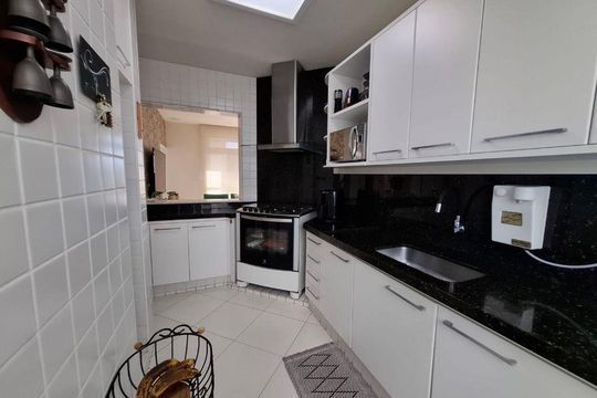 Apartamento à venda com 3 quartos, 210m² em São Domingos, Niterói
