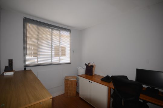 Quarto 2 de apartamento para alugar com 2 quartos, 55m² em Madureira, Rio de Janeiro