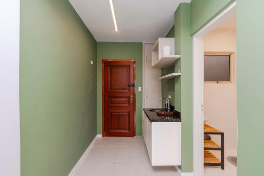 Studio de kitnet/studio à venda com 1 quarto, 30m² em Vila Congonhas, São Paulo