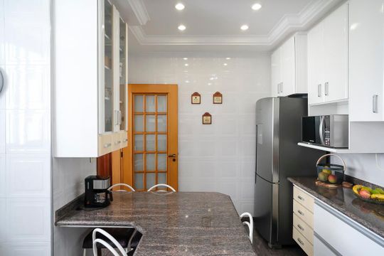 Cozinha de apartamento à venda com 3 quartos, 158m² em Vila Caminho do Mar, São Bernardo do Campo