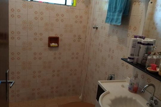 Banheiro de casa à venda com 3 quartos, 128m² em Jardim D’abril, Osasco
