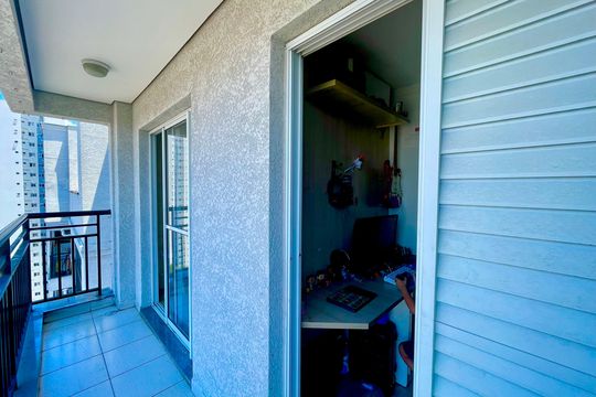 Varanda da Sala de apartamento à venda com 3 quartos, 145m² em Jardim Flor da Montanha, Guarulhos