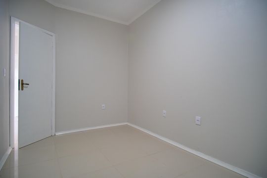Quarto 1 de casa à venda com 2 quartos, 48m² em Campina, São Leopoldo