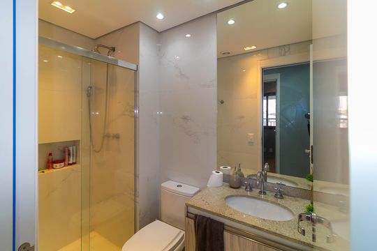 Banheiro 2 de apartamento para alugar com 2 quartos, 65m² em Vila Prudente, São Paulo