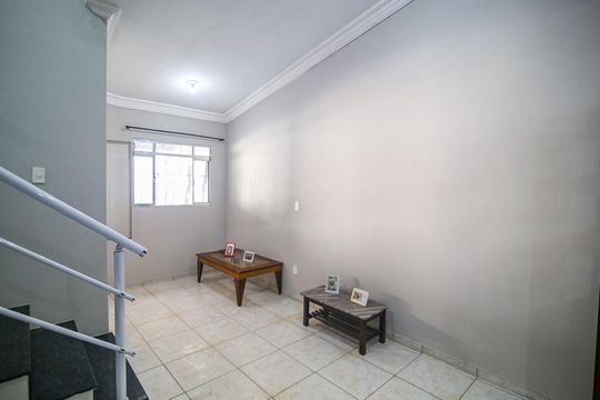 Casa à venda com 3 quartos, 250m² em Jardim Monte Verde, Indaiatuba