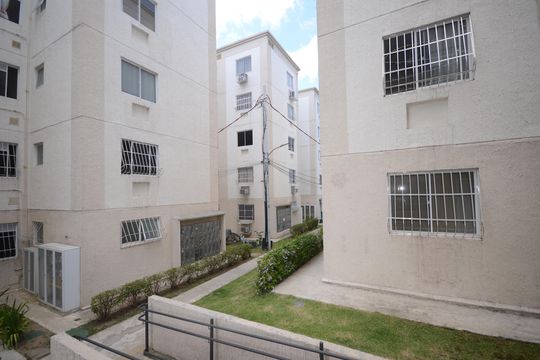 Vista da Sala de apartamento para alugar com 2 quartos, 45m² em Madureira, Rio de Janeiro