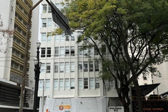 Fachada de apartamento para alugar com 1 quarto, 32m² em República, São Paulo