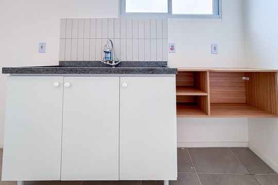 Cozinha de apartamento para alugar com 2 quartos, 87m² em República, São Paulo