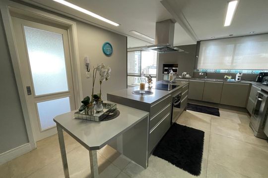 Cozinha de apartamento para alugar com 4 quartos, 320m² em Jardim Maua, Novo Hamburgo